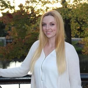 Meet your Posher, Brianna